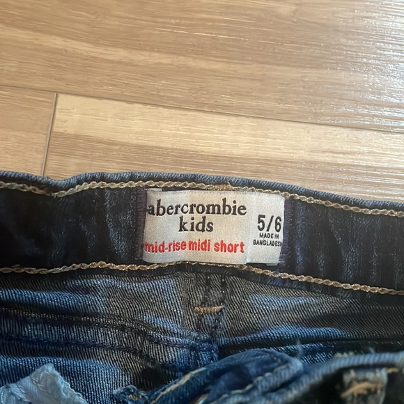 Abercrombie Kids shorts 5/6 - Picture 3 of 5